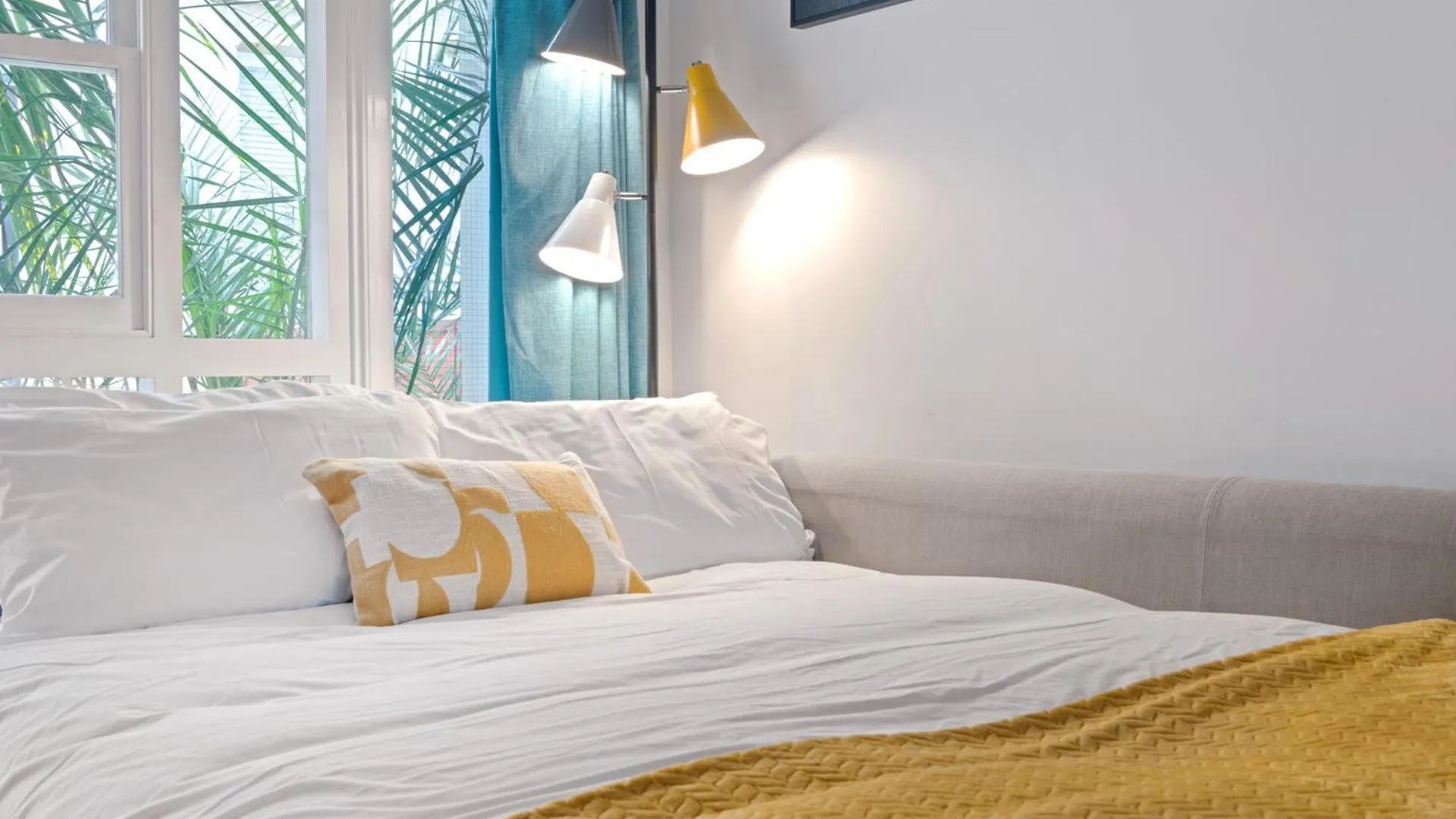 Urban Elegance - 2 Bed Luxury City Retreat ノッティンガム 0*,  イギリス